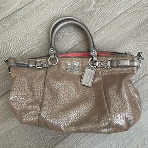 Women’s Coach Purse